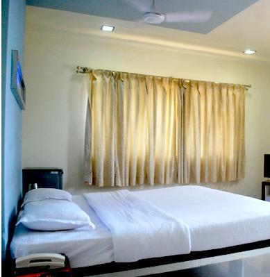 Hotel Sagar Kinara Малван Номер фото