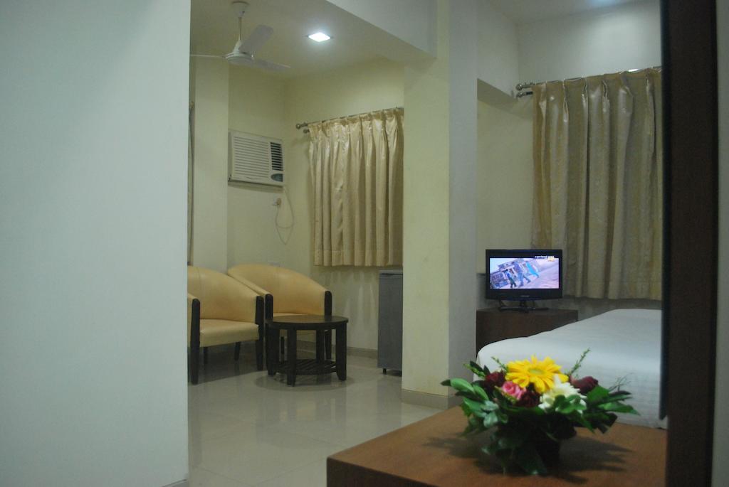 Hotel Sagar Kinara Малван Номер фото